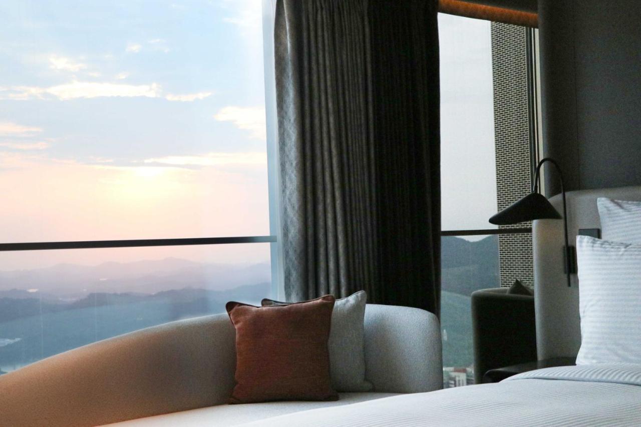 Pullman Shenzhen North Hotel Exterior photo